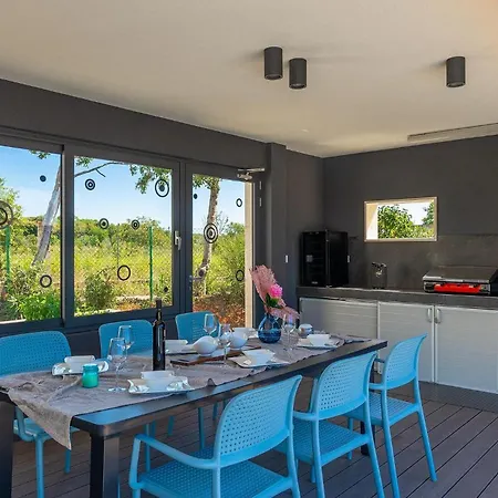 Linea Holiday home Pula